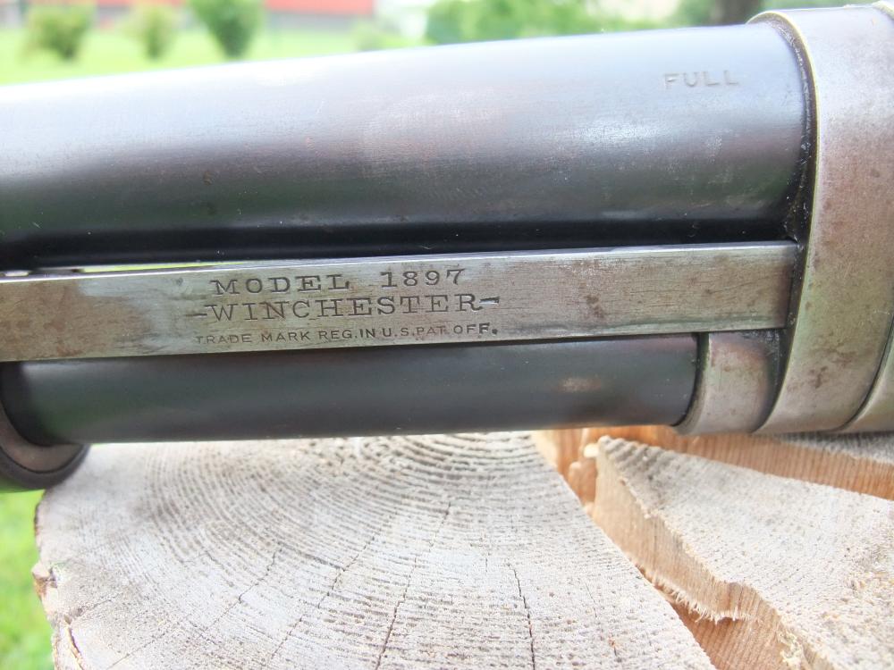 Winchester 1897 003.JPG