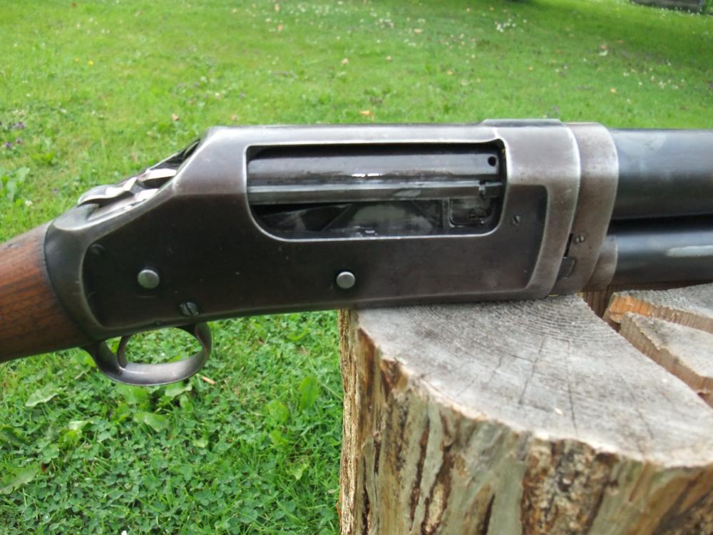 Winchester 1897 006.JPG