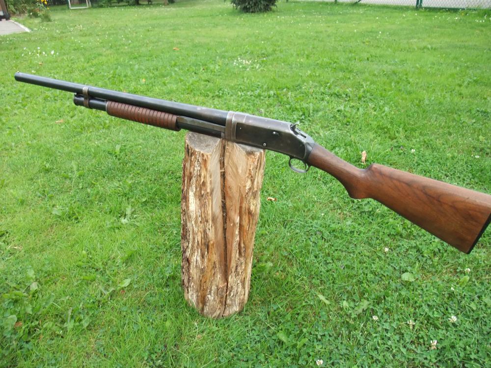 Winchester 1897 009.JPG