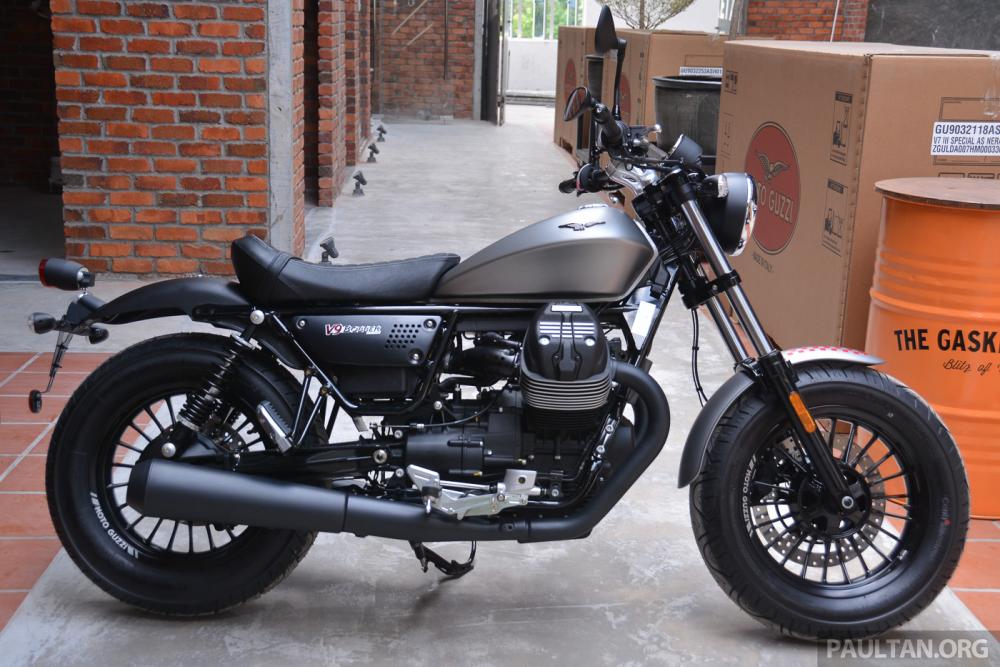 2017-Moto-Guzzi-V9-Bobber-44-BM.jpg