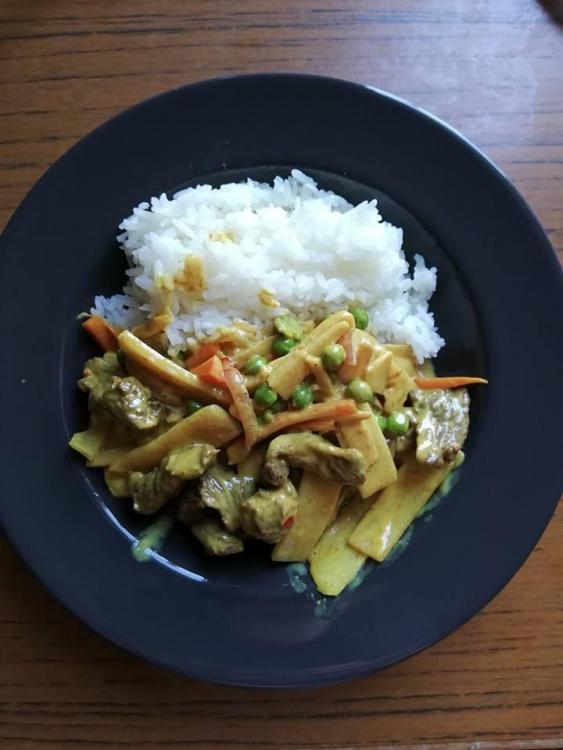 muffloncurry.thumb.jpg.3d7daa318c9c7482180bc2e23e323d4a.jpg