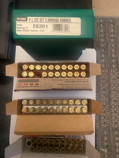 LaddVerktyg samt hylsor 5,6x50R Mag