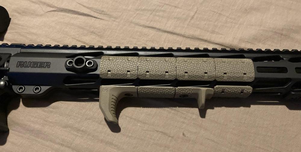Handguard.thumb.jpg.433b53925dd65c0ce6a6861d6d6bc5d1.jpg