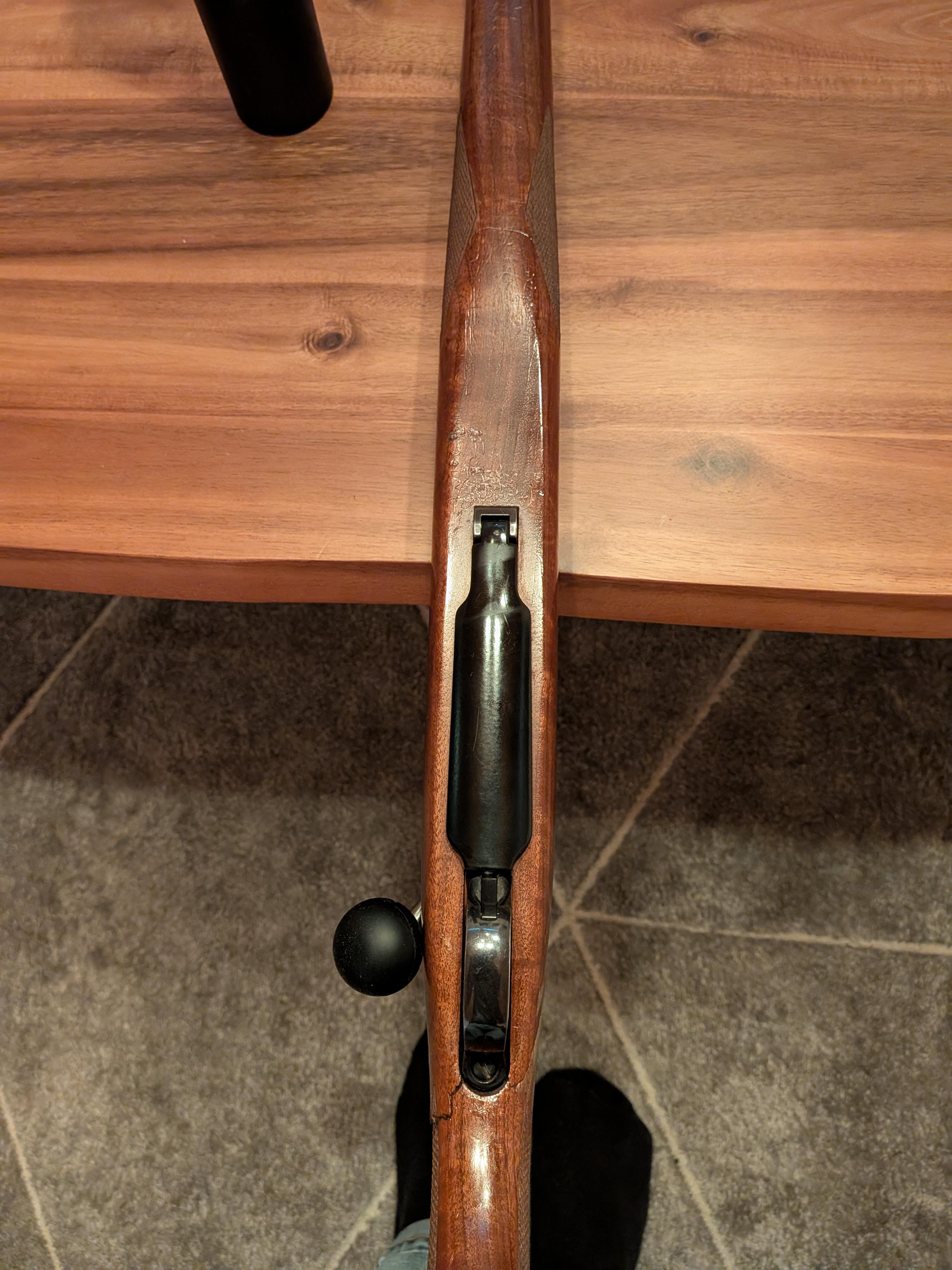 Vapen och tillbehör säljes